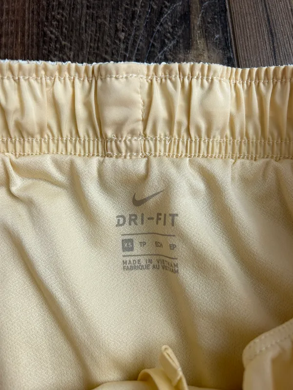 Nike Shorts - Image 3