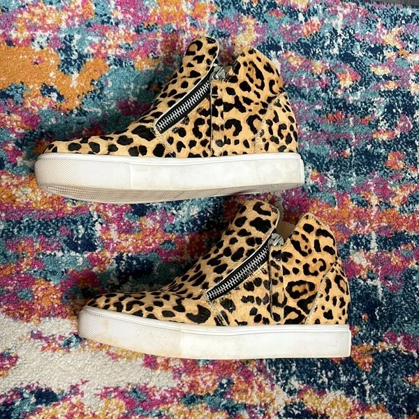 Steve Madden Caliber Leopard Wedge Sneaker Bootie size 6 Mobwife - Image 5