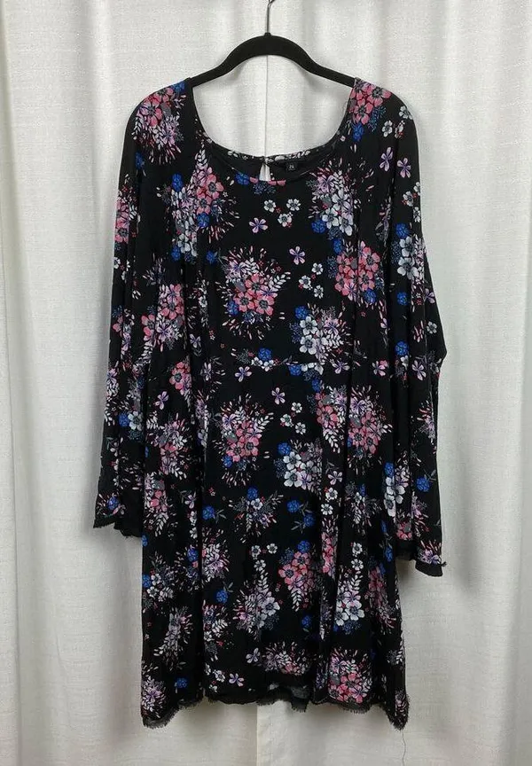Torrid Black&Pink Floral Challis Mini Dress Sz.24W - Image 4