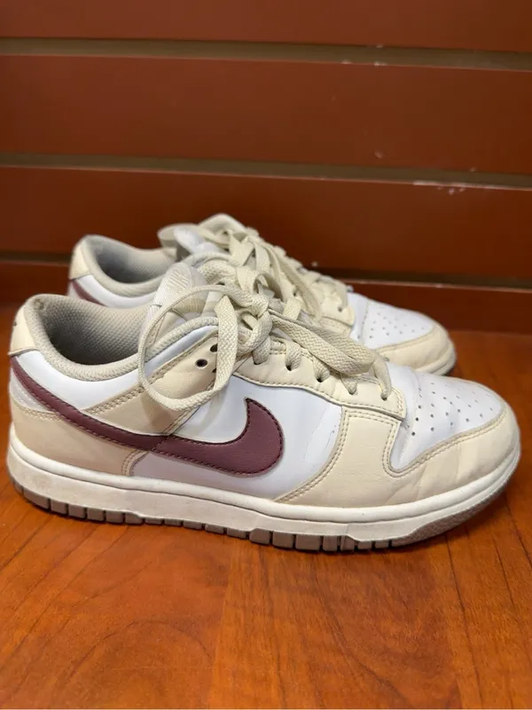 Nike C - Image 2