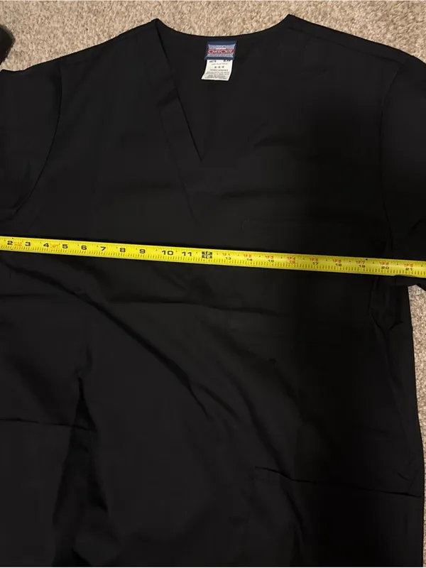 NEW Cherokee Professionals Scrubs Set, Modern Classic Black Size M (run big!!) - Image 12