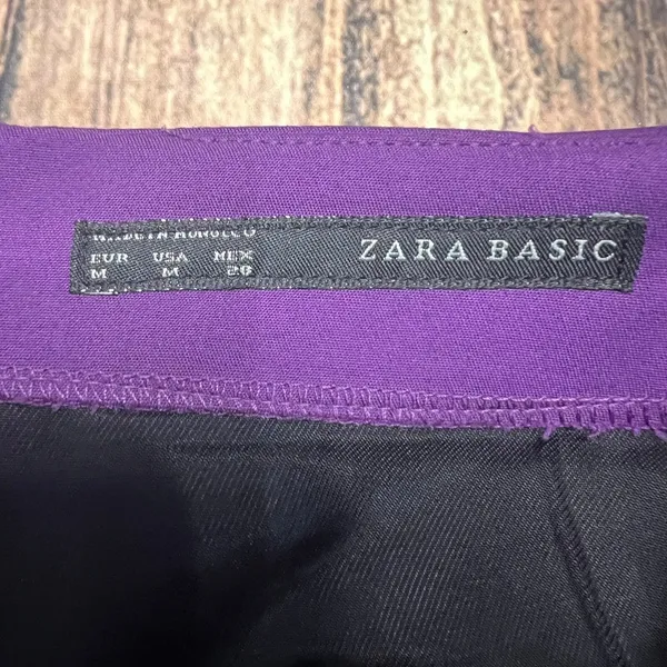 Zara Basic Women's‎ Purple Mini Skirt with Zipper Pockets Size Medium - Image 2