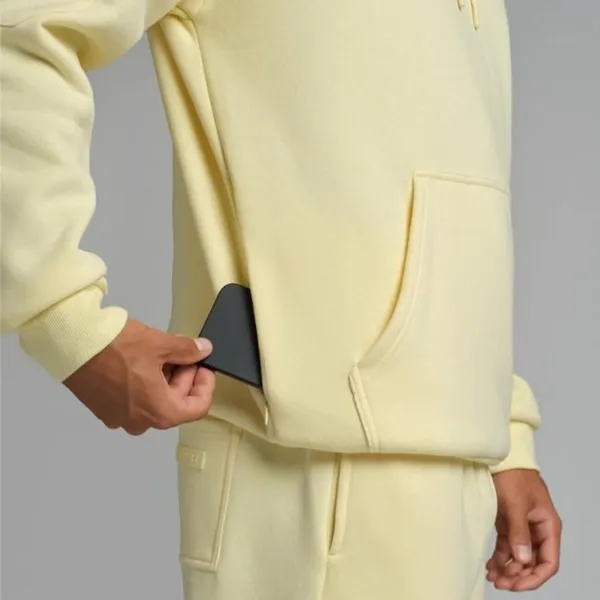 NWT COMFRT DND AIRPLANE HOODIE BUTTERCREAM. Medium - Image 4