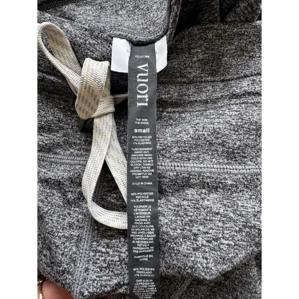 Vuori Halo Vintage Short Grey Heathered Drawstring Athletic Shorts Size S - Image 3