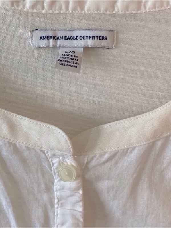 American Eagle Outfitters Cream Button-Front Sleeveless Tank - Image 7