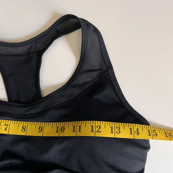MARIKA TEK Padded Exercise Bra Black Cutout Mesh Racer Back Womens Size Medium - Image 5