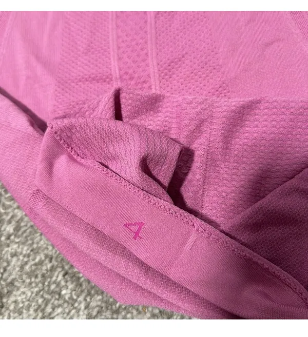 Lululemon Swiftly Tech Short Sleeve - Image 3