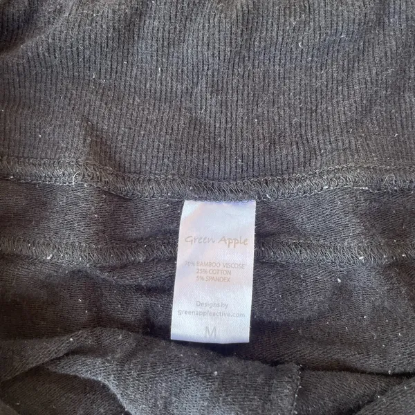 Brandy Melville Y2K classic cotton shorts sz m - Image 3