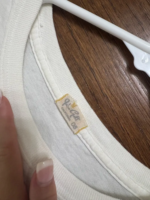 Thrifted vintage crop top - Image 3