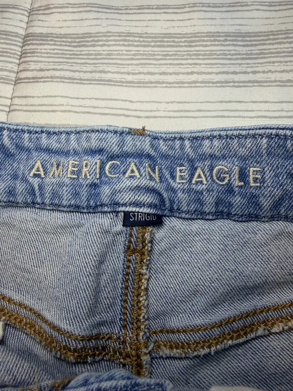 American Eagle Shorts - Image 4