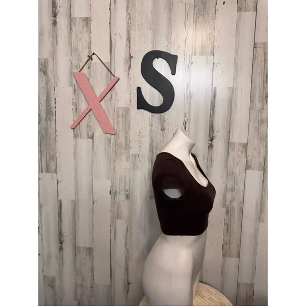 Brown Crop Top XS Fitted Stretch Short Sleeve Basic Minimalist Top Brown - Image 3