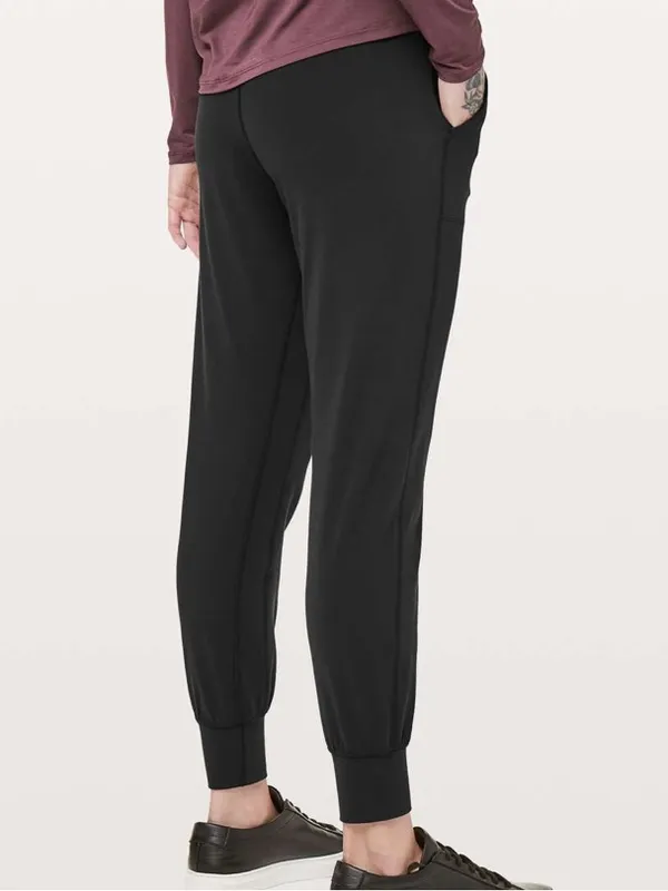 Lululemon Align Jogger *28" In Black - Image 5