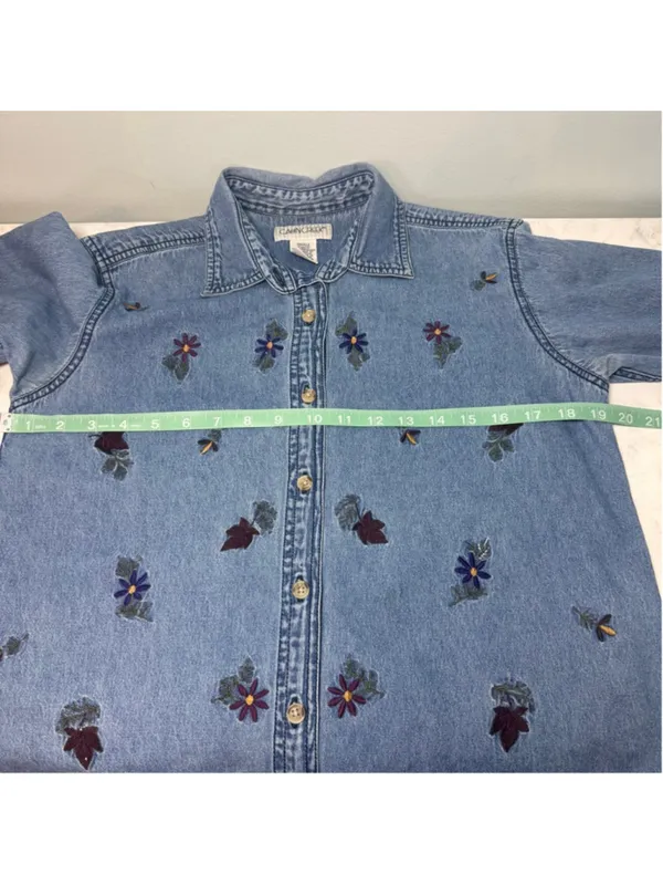 Vintage Cabin Creek Blue Embroidered Denim Button Down Shirt Small - Image 6