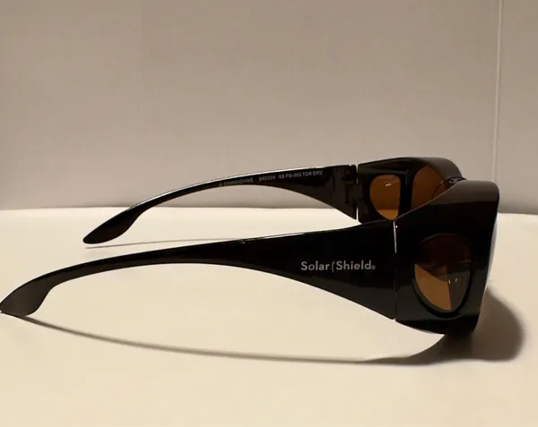 Boutique Two-Piece Set Sunglasses Set - Image 3