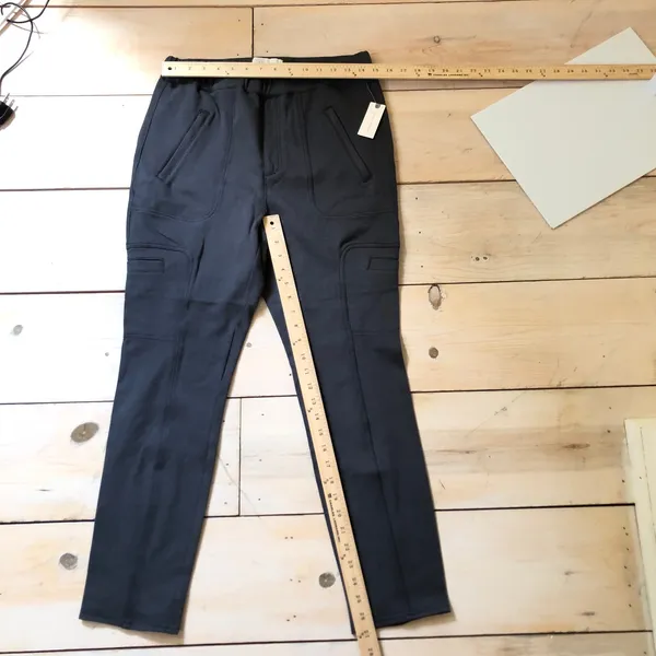 Anthropologie NWT Women's Gray Cropped Pull On Utility Pants Size M - Image 8