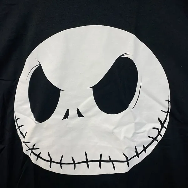 Nightmare before Christmas Tshirt size medium - Image 2