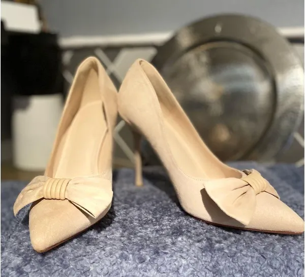COUTGO NIB Womens Pumps Pointed Toe Bowknot Slip On Color: Light Tan / Size:7.5 - Image 3