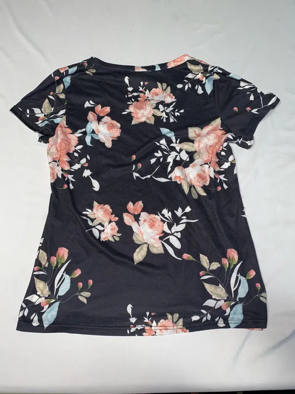 Tshirt Black Size L - Image 6