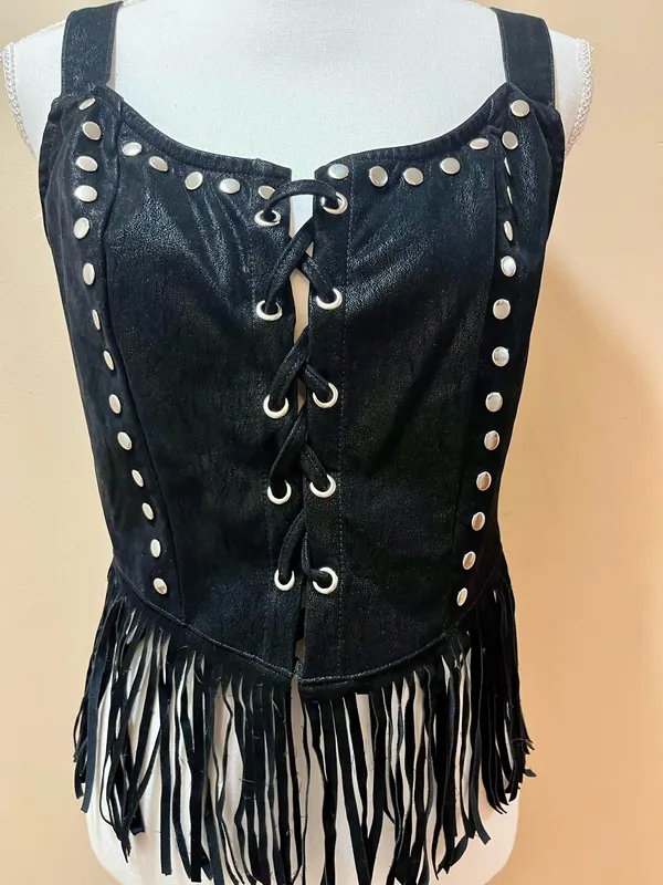 NWT Social Collision Faux Suede Fringe Black Top Size Medium - Image 3