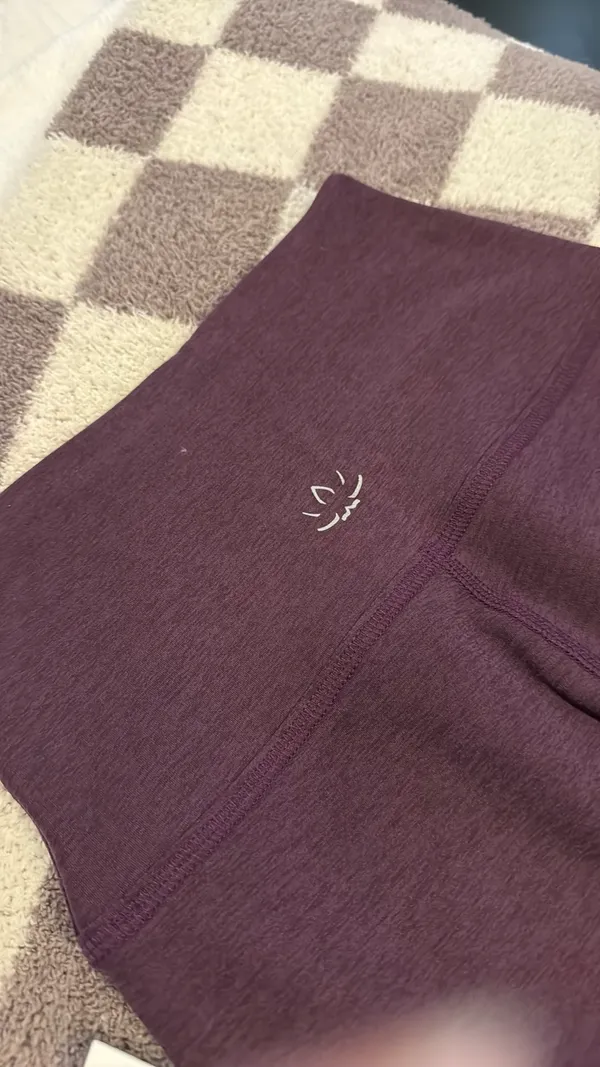 Beyond Yoga Leggings - Image 3