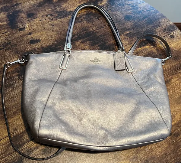 Coach | ladies Kelsey crossbody satchel handbag. - Image 4