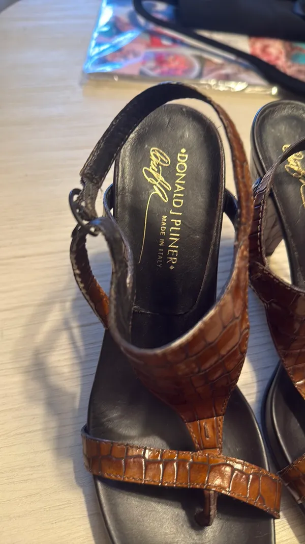 Donald Pliner Heels - Image 4