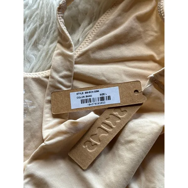 Skims Fits Everybody Square Neck Bodysuit Sand Size Large - Image 8