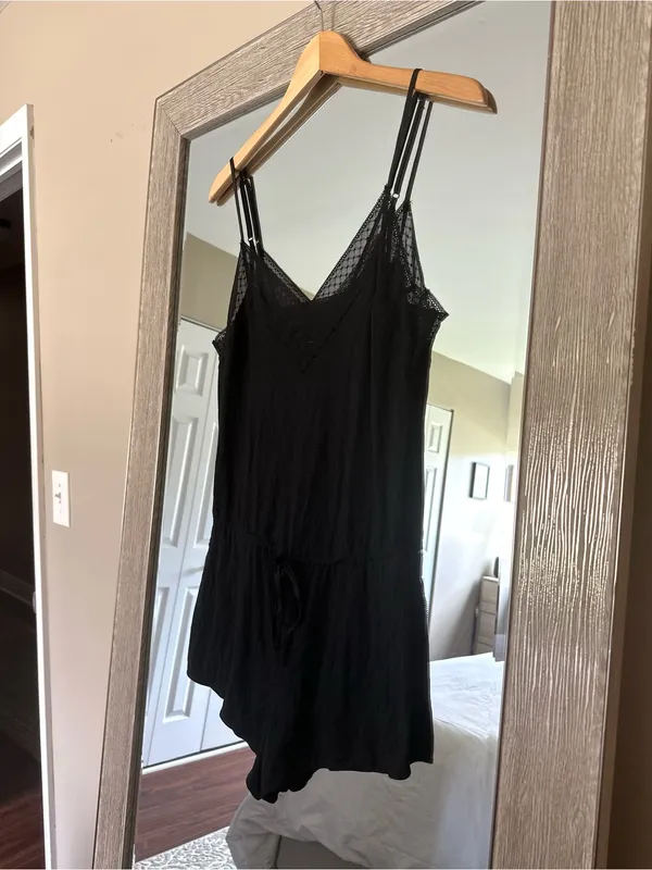 Victoria’s Secret Black Lace Trim Sleeveless Lounge Romper Size Small - Image 3