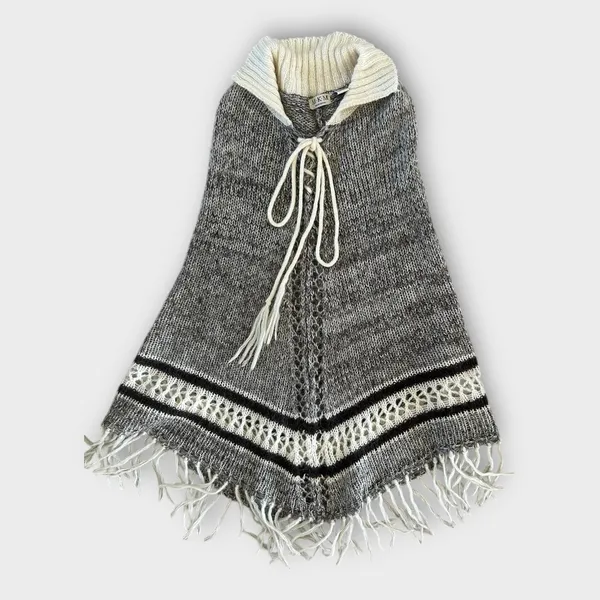Vintage 70s Knitted Poncho MKM Designs Tie & Collar Medium Retro Boho Hippie - Image 2