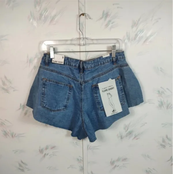 Almost Famous Flare Jean Shorts NWT - Image 5