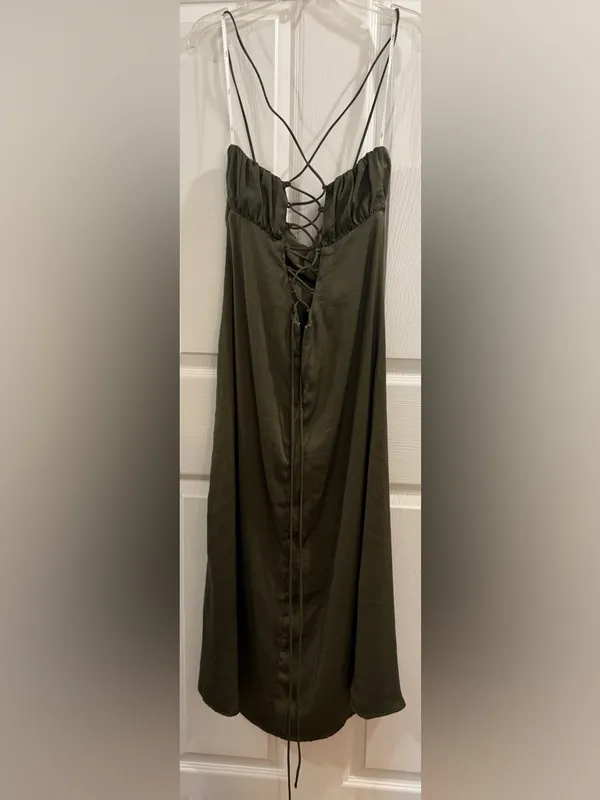 Lulu's Olive Green Midi Dress with Crisscross Lace-Up Back - Image 3