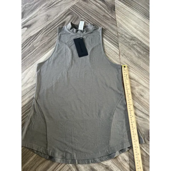 Alphalete Women's Premium Mockneck Tank - Stone Grey , Size Large - Image 6