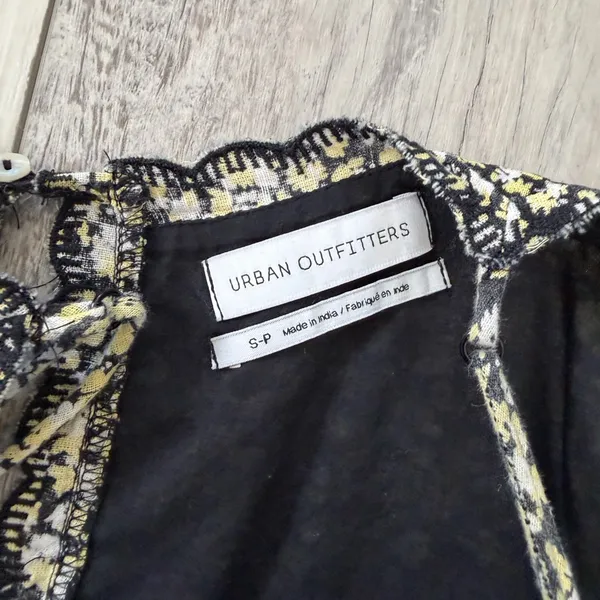 Urban Outfitters Hanna Scallop Whimsigoth Ditsy Grunge Floral Mini Dress small - Image 7