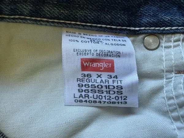 Wrangler Jeans Men’s - Image 2