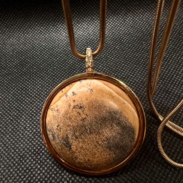 White House Black Market Necklace Boho Faux Stone Round Pendant Gold Tone 24" - Image 5