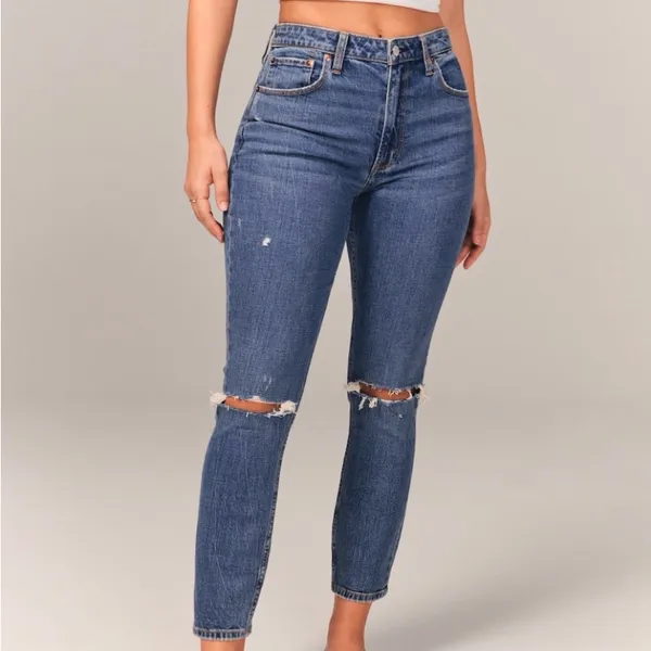 Abercrombie & Fitch Blue Ripped Ankle Jeans - Image 3