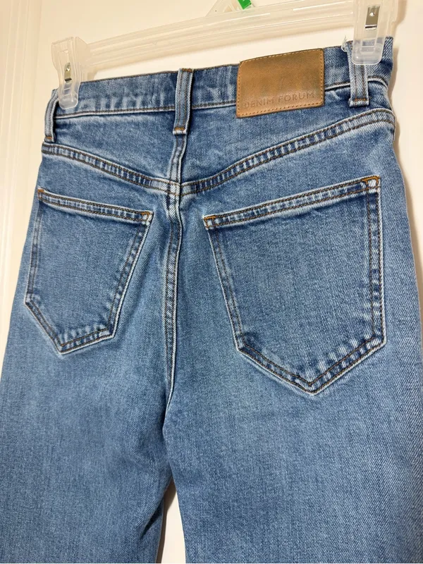 Aritzia Denim Forum Arlo High-Rise Straight Leg Jeans - Image 6