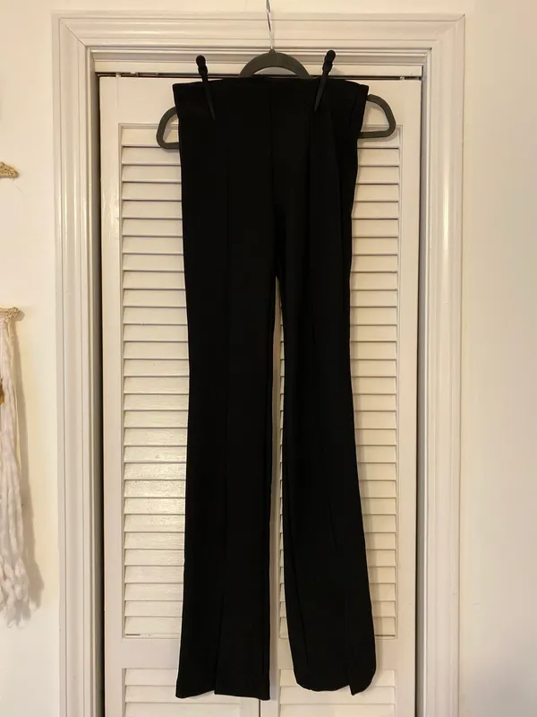 ZARA Black Ribbed Flared Leggings - Image 2
