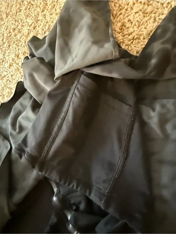 Lululemon Hit Your Stride Skirt – Animal Swirl Deep Coal Black – Size 6 – EUC - Image 7