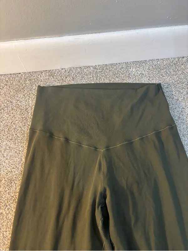 Aerie Offline Real Me 7/8 Legging Hi Rise Stretchy Soft Comfy Size Medium Olive - Image 6