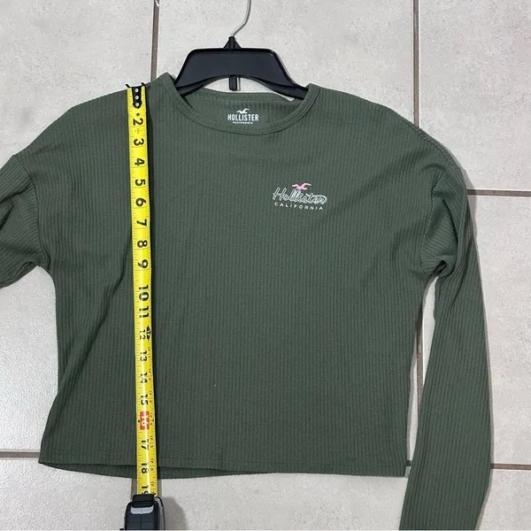 Hollister Women Green Ribbed Long Sleeve‎ Top Size Small - Image 7