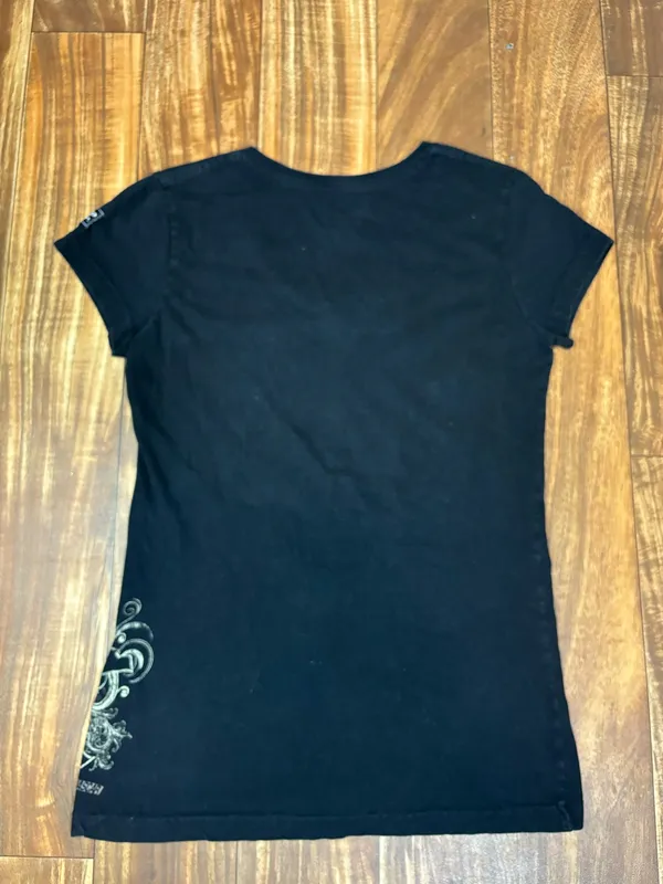 Nascar Kasey Kahn vneck tshirt - Image 6