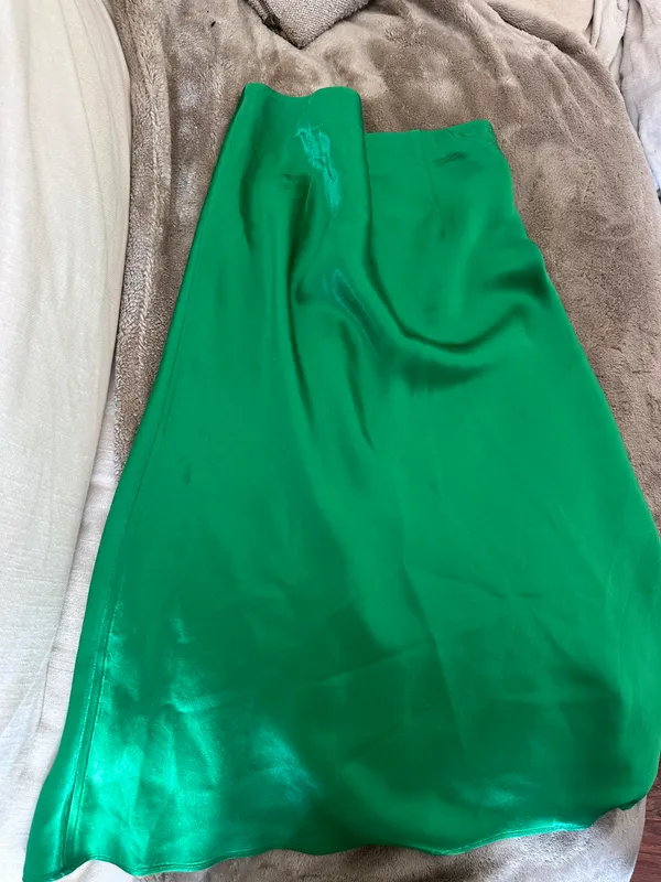 Babaton  green silky midi skirt  - Image 5
