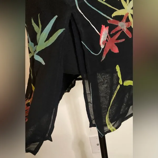 Coldwater Creek- Black and floral‎ tank top Size M/L - Image 5