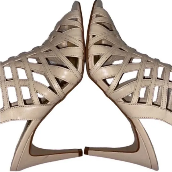 Marc Fisher Cream Leather Sandals (7.5M) - Image 4