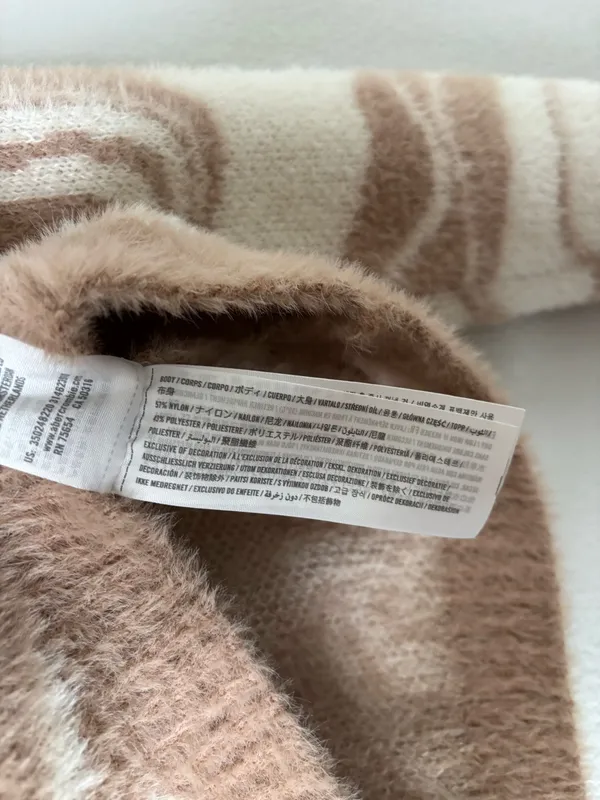 Brown Fuzzy Hollister Sweater - Image 6