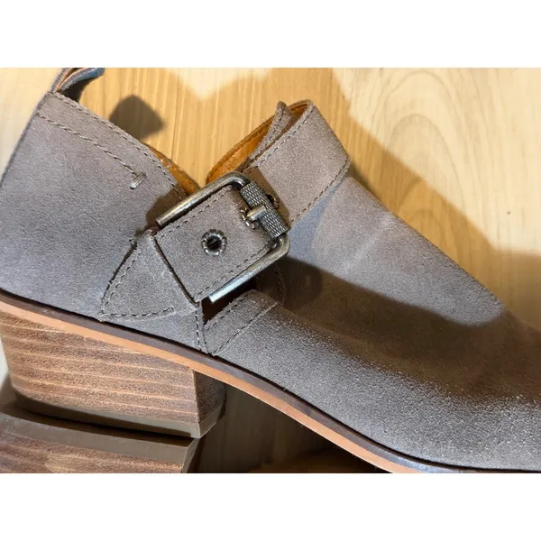 Frye and Co. Suede Ankle Booties Gray 8‎ Women Buckle Pointed Toe 3470781-GRY - Image 11