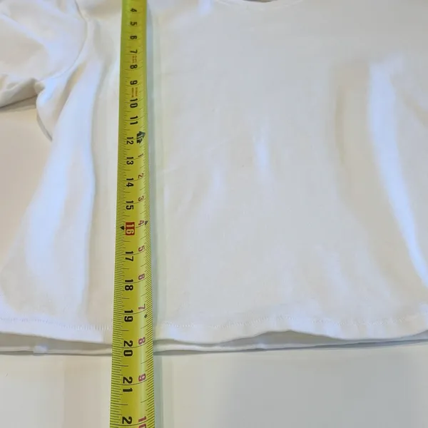 Quince Organic Cotton Long Sleeve White Crop T Shirt Size L Crewneck Minimalist - Image 4