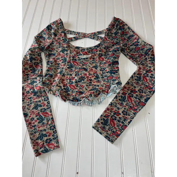 Free People Melanie Long Sleeve Top Floral Long Sleeve Ruffle Crop Back Cross M - Image 7