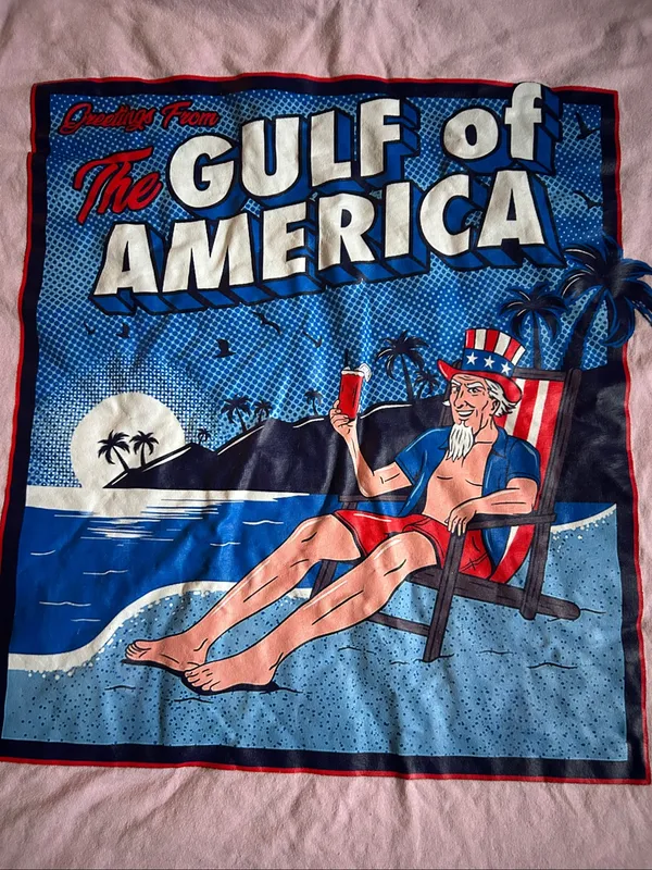 Gildan Light Pink Crewneck Gulf of America T/Shirt Sz Medium - Image 2